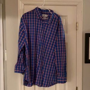 Southern tide button up shirt